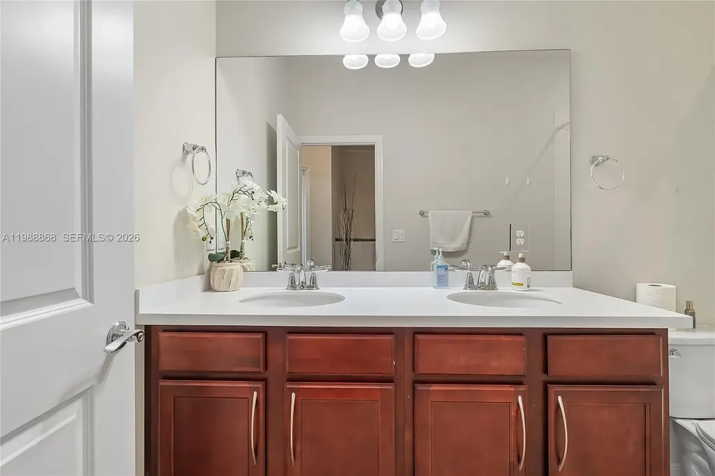 1475 Silk Oak Drive Hollywood FL 33021