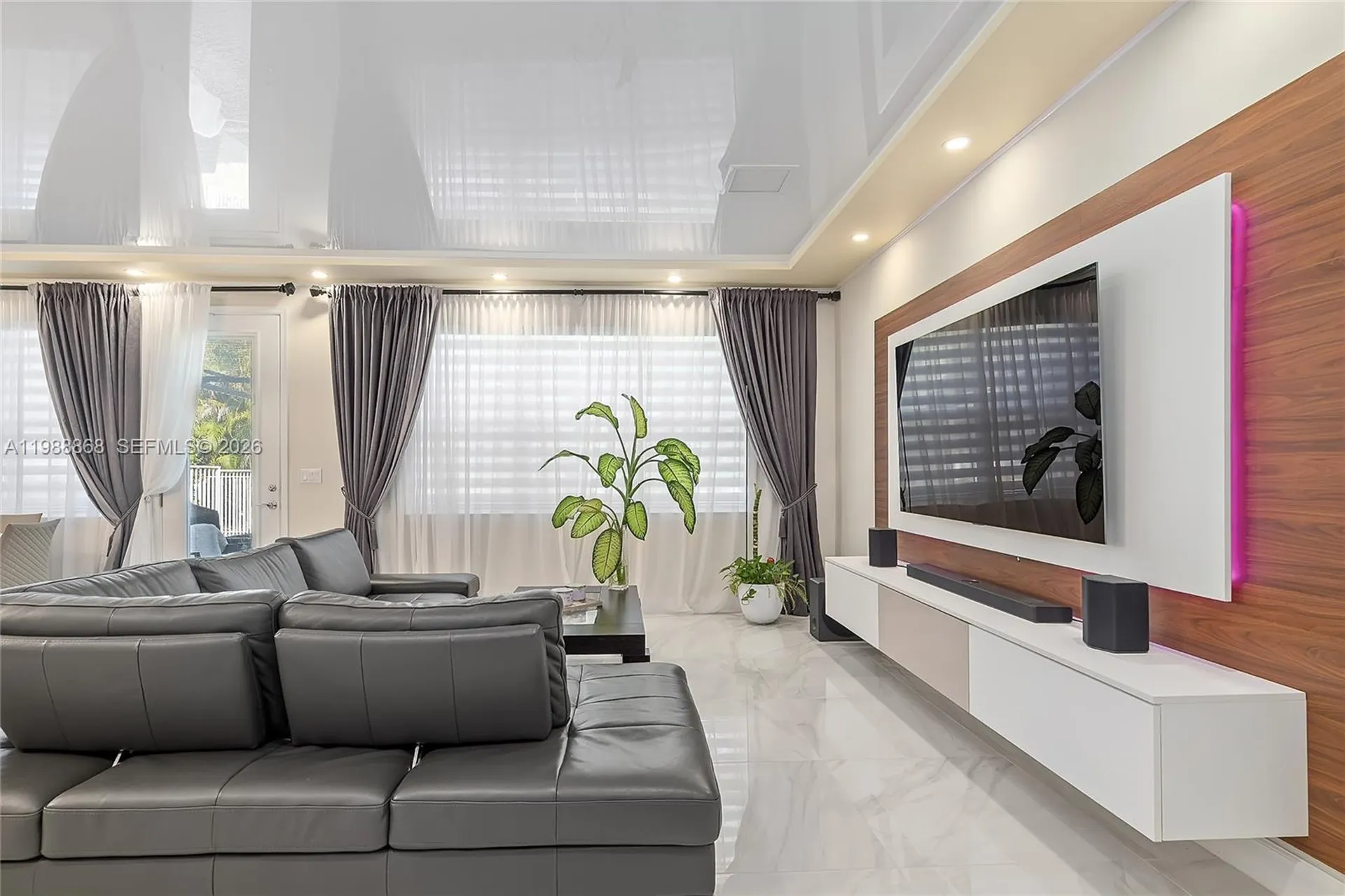 1475 Silk Oak Drive Hollywood FL 33021