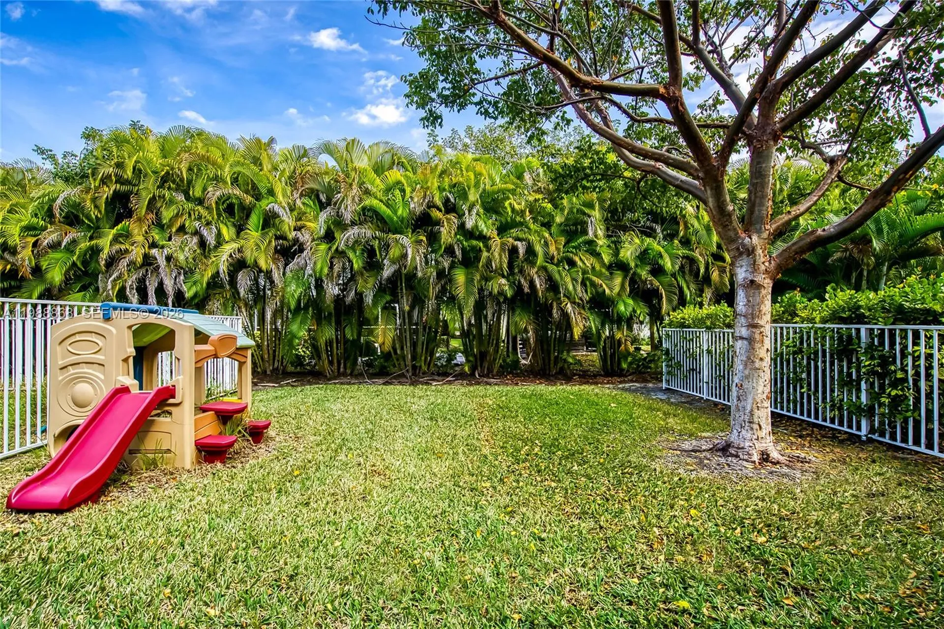 1475 Silk Oak Drive Hollywood FL 33021