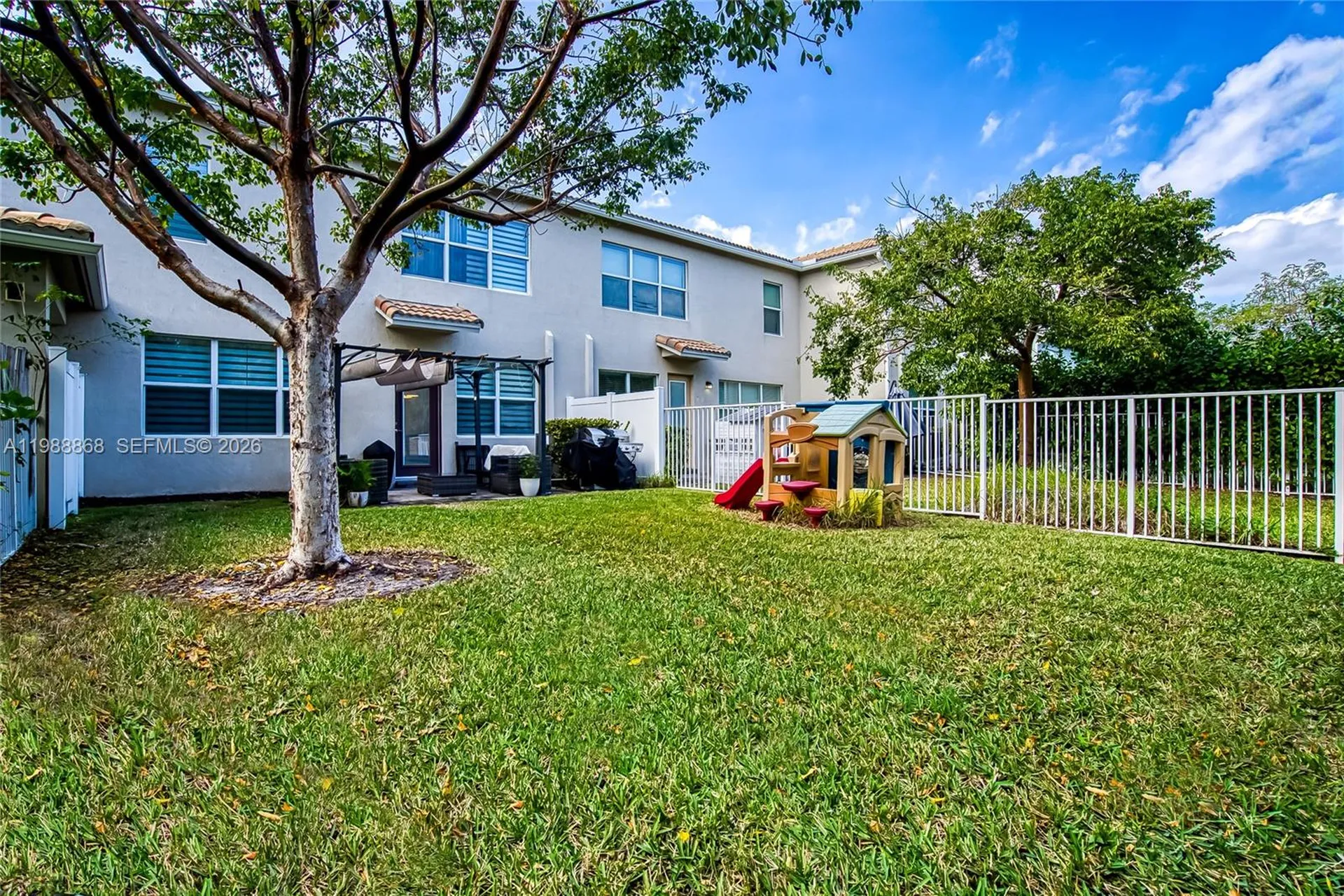 1475 Silk Oak Drive Hollywood FL 33021