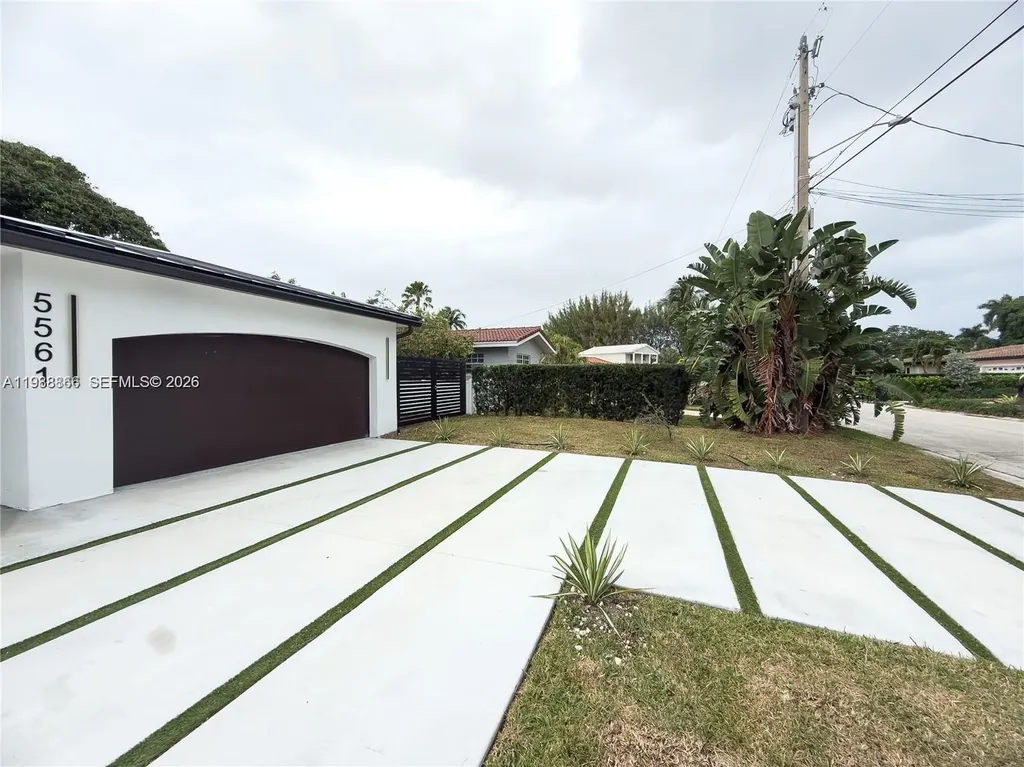 5561 NE 28th Avenue Fort Lauderdale FL 33308