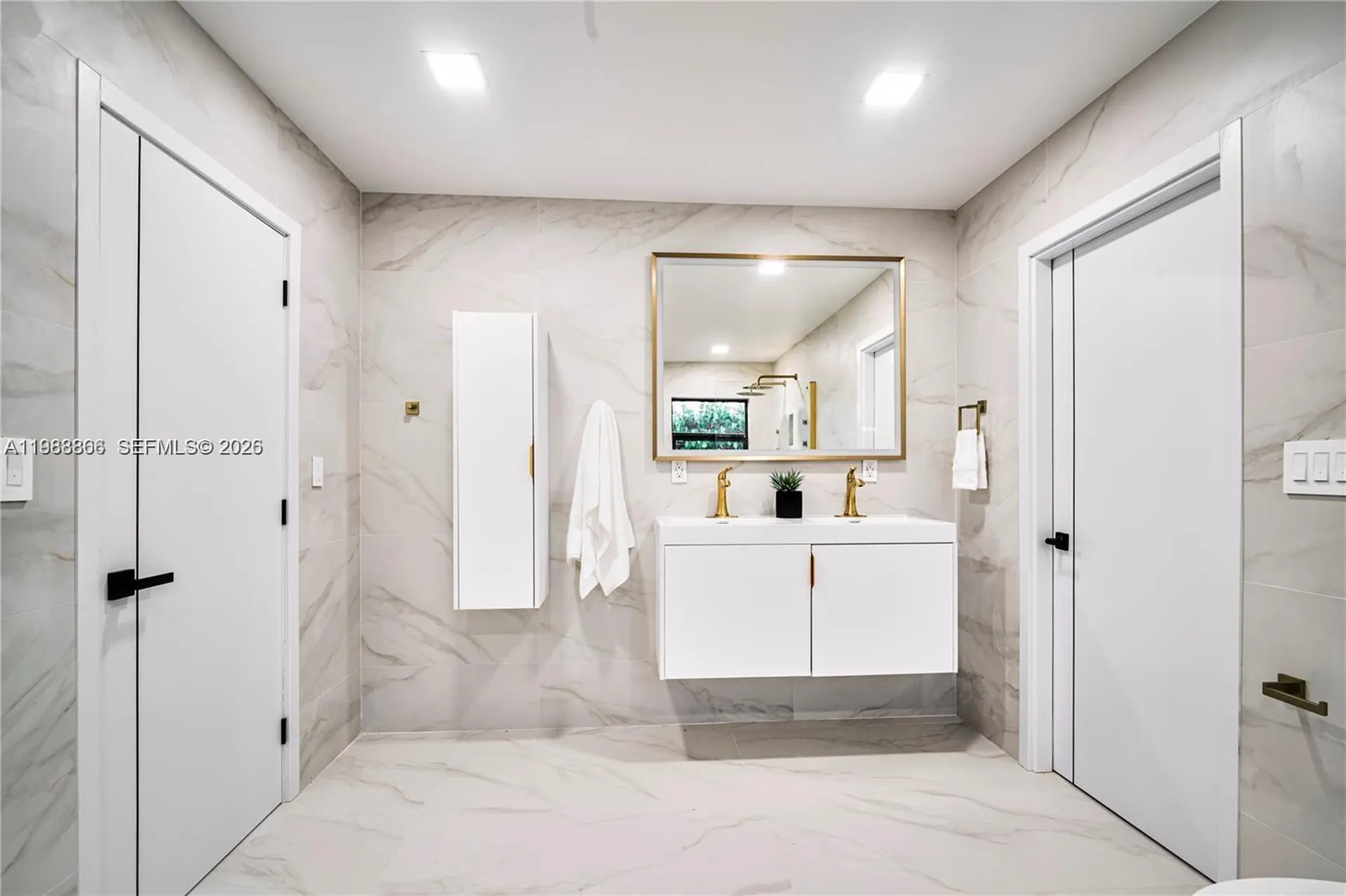 5561 NE 28th Avenue Fort Lauderdale FL 33308