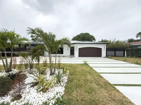 5561 NE 28th Avenue Fort Lauderdale FL 33308