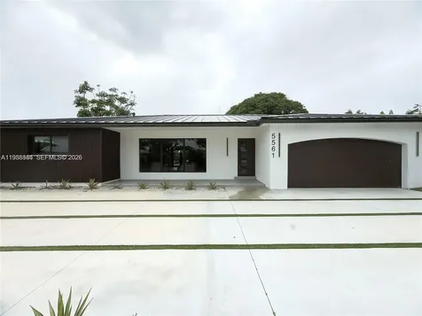 5561 NE 28th Avenue Fort Lauderdale FL 33308