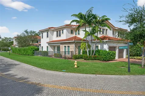 5999 E Brookfield Circle E Hollywood FL 33312