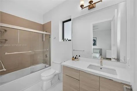 5999 E Brookfield Circle E Hollywood FL 33312