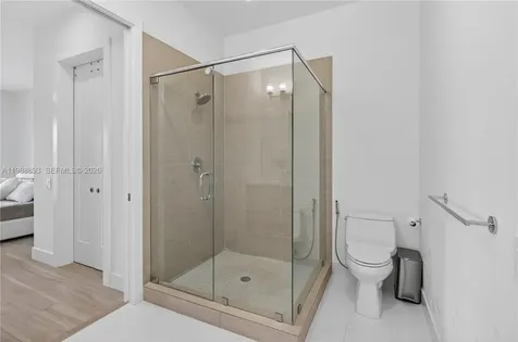 5999 E Brookfield Circle E Hollywood FL 33312