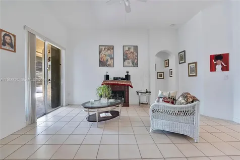 1173 NW 135th Court Miami FL 33182