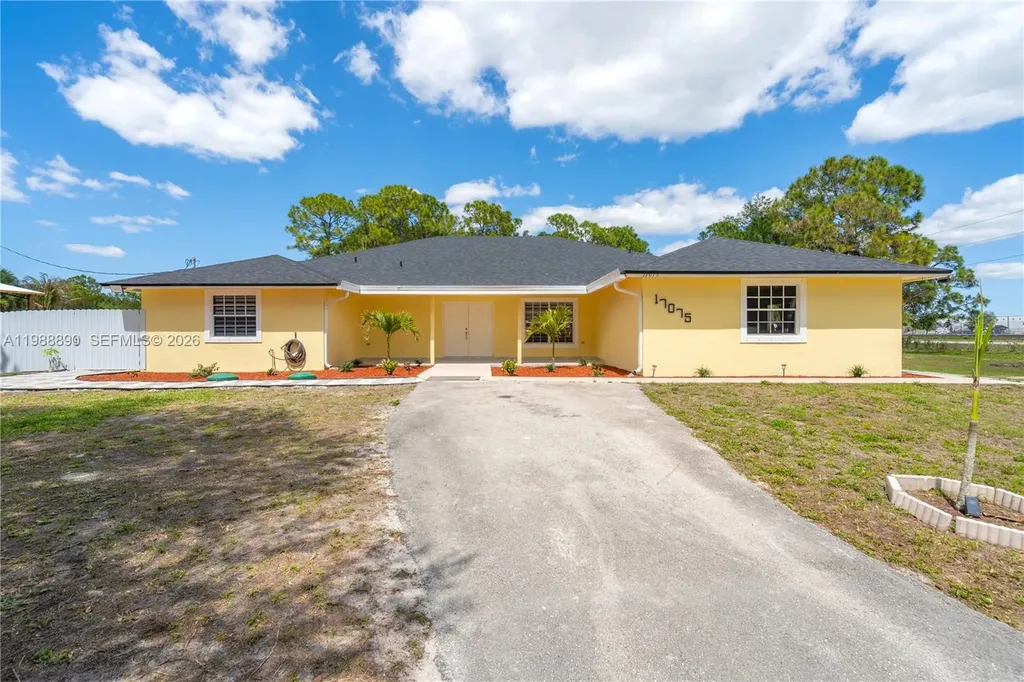 17075 Orange Grove Boulevard Loxahatchee FL 33470