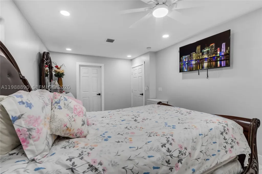 17075 Orange Grove Boulevard Loxahatchee FL 33470