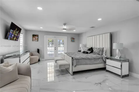 17075 Orange Grove Boulevard Loxahatchee FL 33470