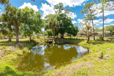 17075 Orange Grove Boulevard Loxahatchee FL 33470