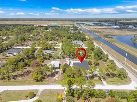 17075 Orange Grove Boulevard Loxahatchee FL 33470