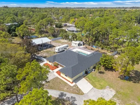 17075 Orange Grove Boulevard Loxahatchee FL 33470