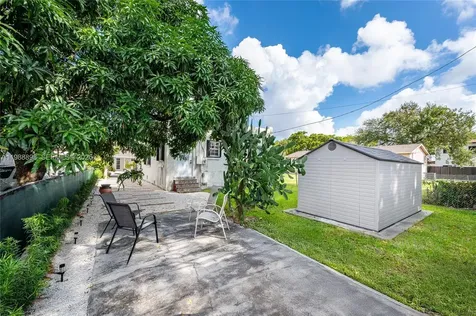 1844 NW 47th Street Miami FL 33142