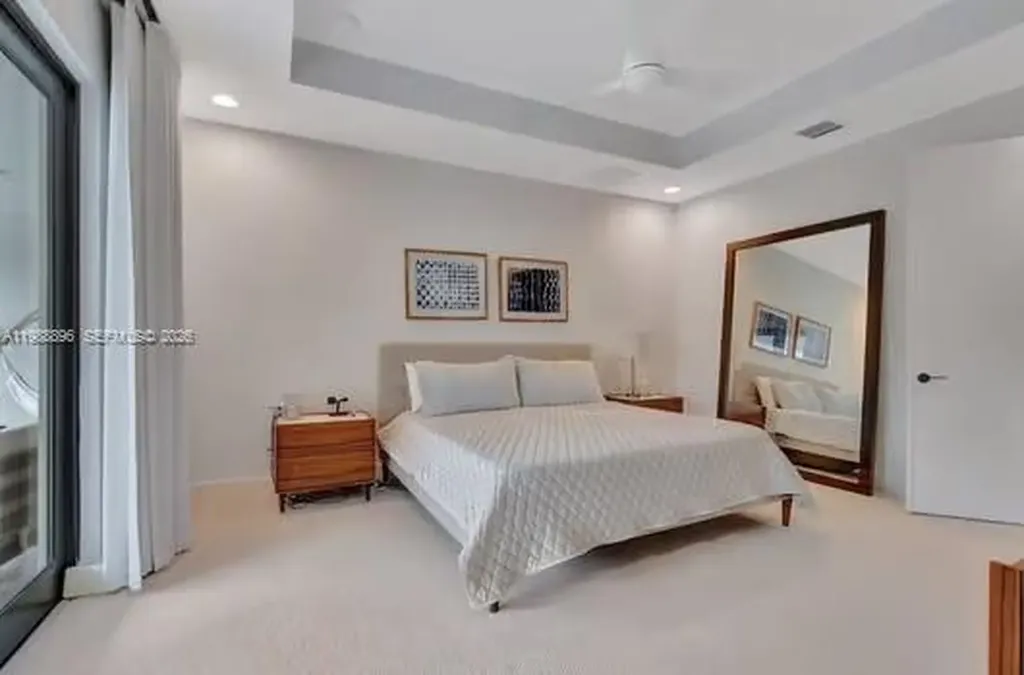 8514 Apple Falls Lane Boca Raton FL 33496
