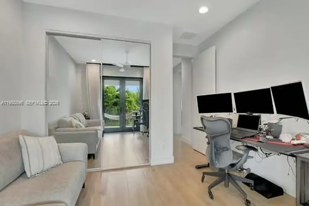 8514 Apple Falls Lane Boca Raton FL 33496