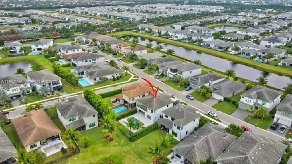 8514 Apple Falls Lane Boca Raton FL 33496