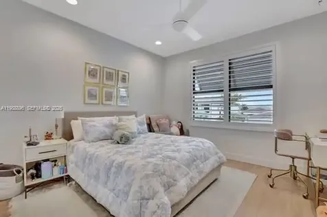 8514 Apple Falls Lane Boca Raton FL 33496