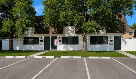 2260 NW 59th Way Lauderhill FL 33313