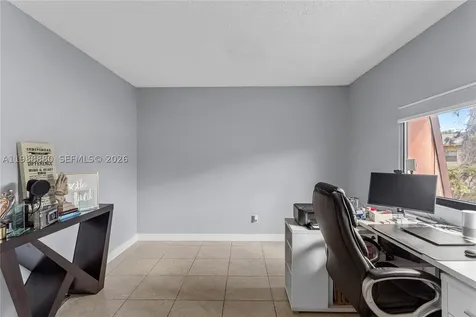 2260 NW 59th Way Lauderhill FL 33313