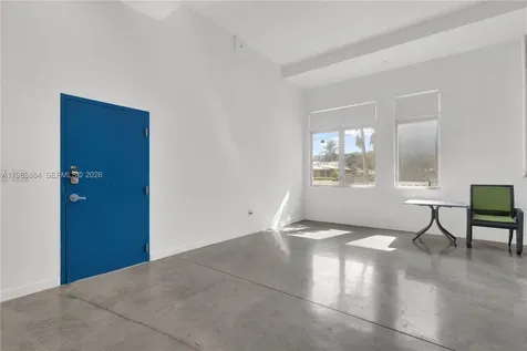 761 NW 1st Street Miami FL 33128