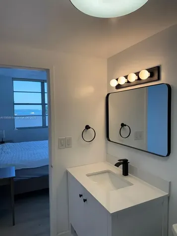 825 Brickell Bay Drive Miami FL 33131