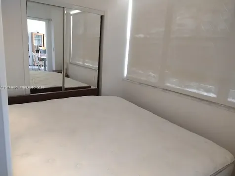 6039 Collins Avenue Miami Beach FL 33140
