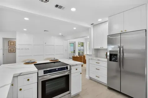 370 NW 48th Court Oakland Park FL 33309