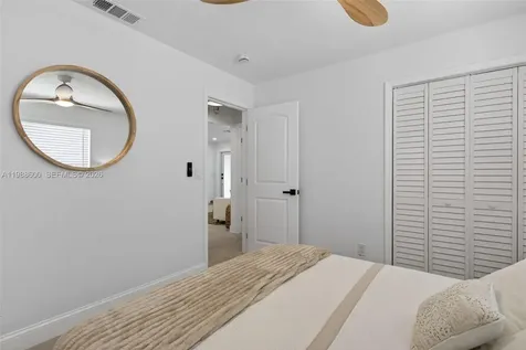 370 NW 48th Court Oakland Park FL 33309