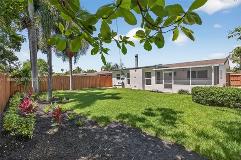 370 NW 48th Court Oakland Park FL 33309