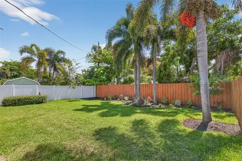 370 NW 48th Court Oakland Park FL 33309