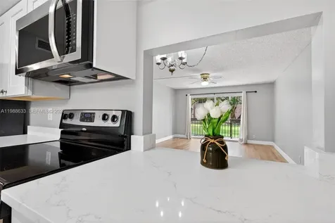 7000 Nova Drive Davie FL 33317