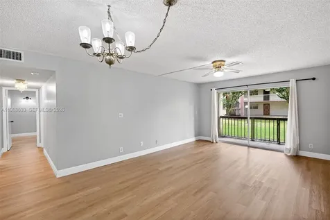 7000 Nova Drive Davie FL 33317