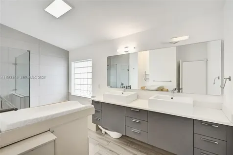 4928 SW 33rd Way Hollywood FL 33312
