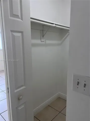 2750 W 76th Street Hialeah FL 33016
