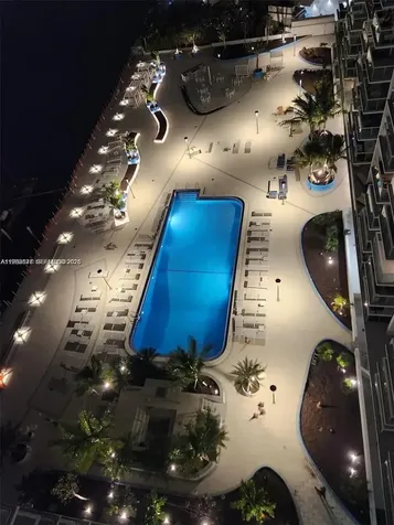 1000 West Avenue Miami Beach FL 33139