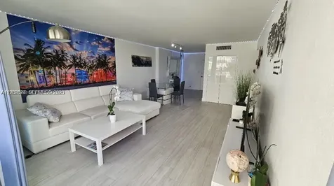 1000 West Avenue Miami Beach FL 33139