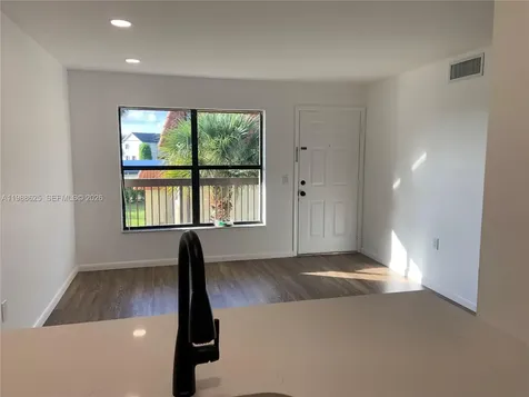 10016 NW 4th Street Pembroke Pines FL 33024