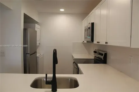 10016 NW 4th Street Pembroke Pines FL 33024