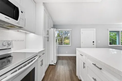 1301 SW 134th Way Pembroke Pines FL 33027