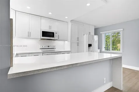 1301 SW 134th Way Pembroke Pines FL 33027