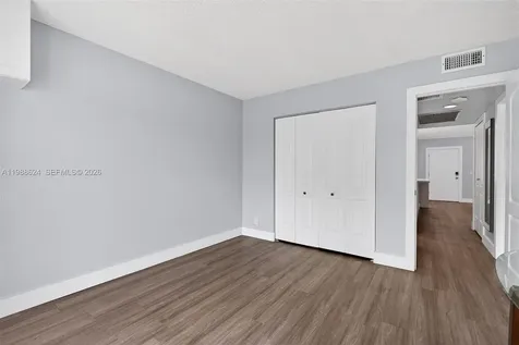 1301 SW 134th Way Pembroke Pines FL 33027