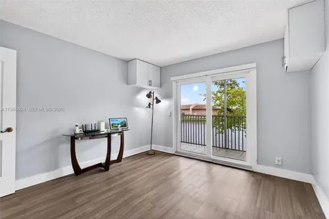 1301 SW 134th Way Pembroke Pines FL 33027
