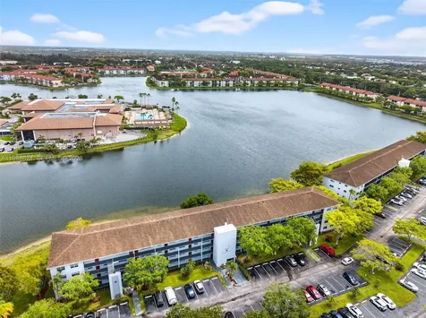 1301 SW 134th Way Pembroke Pines FL 33027