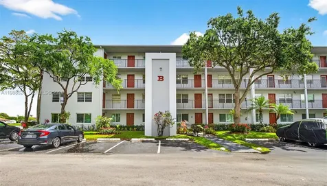 1301 SW 134th Way Pembroke Pines FL 33027