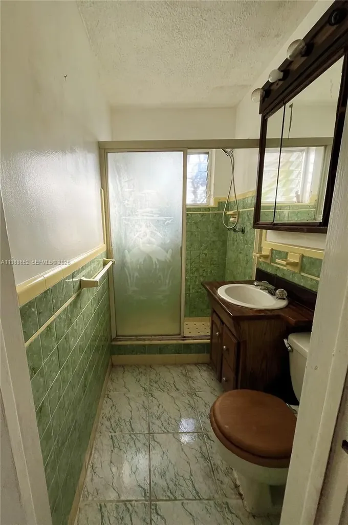 1004 Mandarin Isle Fort Lauderdale FL 33315