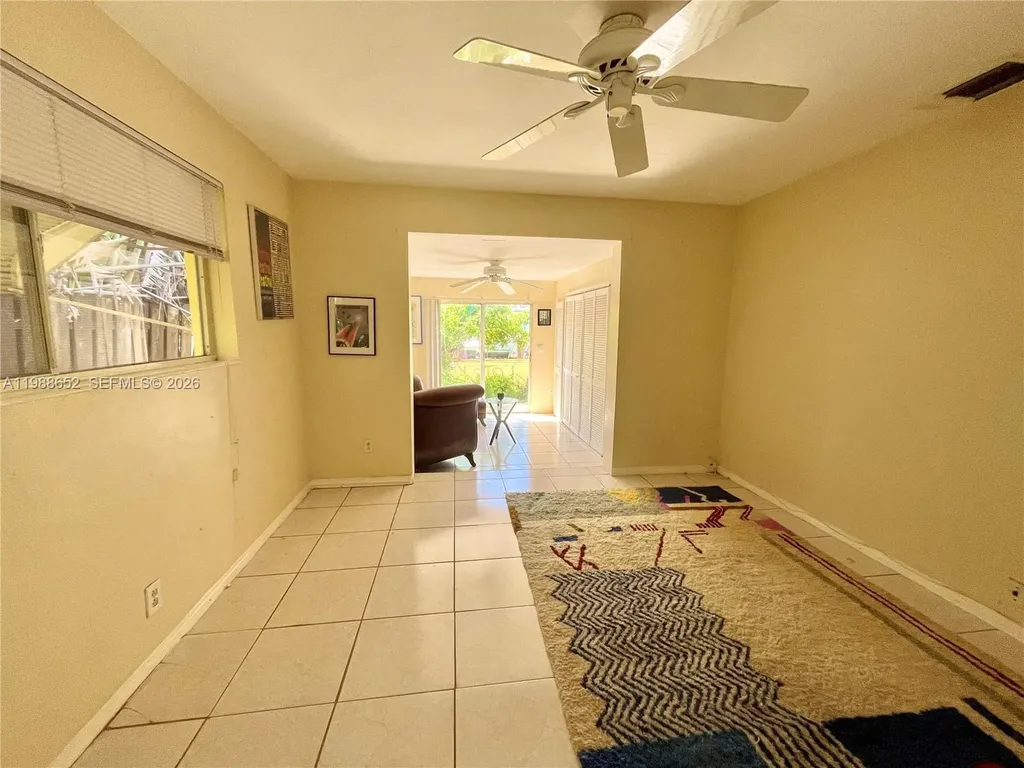 1004 Mandarin Isle Fort Lauderdale FL 33315