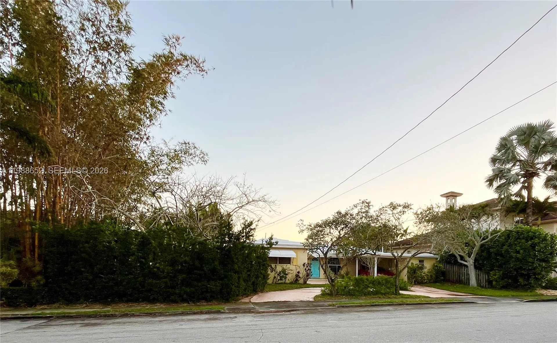 1004 Mandarin Isle Fort Lauderdale FL 33315