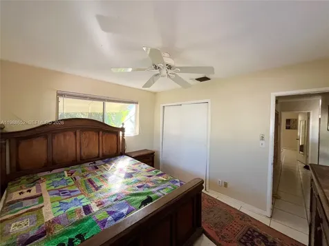 1004 Mandarin Isle Fort Lauderdale FL 33315